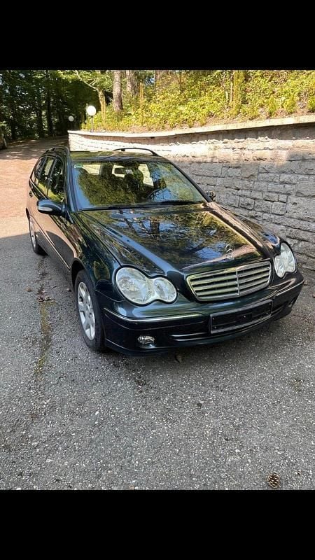 Schwarz Gebraucht 2005 Mercedes C180 Kombi | 1.799 € (Guter Preis) - Bild 1/4