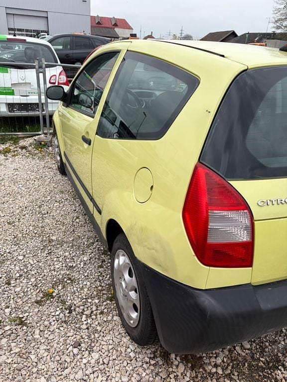 Gebraucht Citroën C2 Advance 60 PS (44 kW) 2006 Grün Kleinwagen