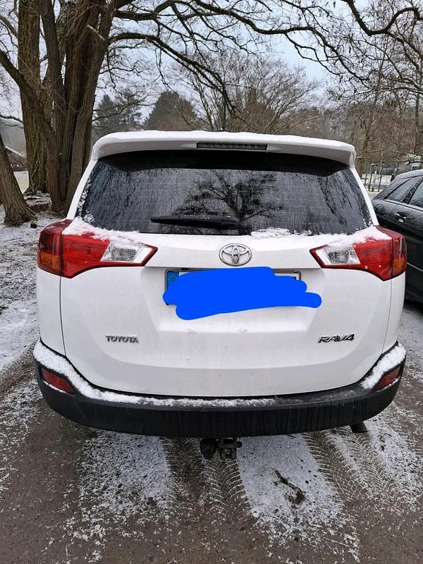 Gebraucht Toyota RAV4 124 PS (91 kW) 2013 Weiß SUV