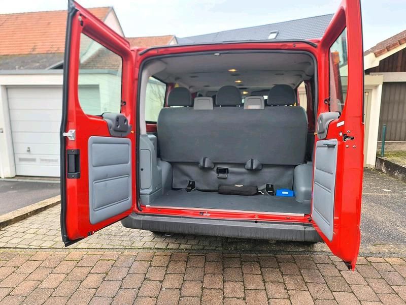 Usata Ford Transit 85 CV (62 kW) 2012 Rosso Monovolume