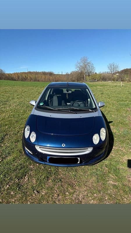 Second-hand Smart ForFour 95 CP (69 kW) 2005 Albastru Hatchback