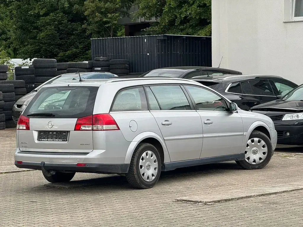 Brugt Opel Vectra Elegance 155 HK (114 kW) 2004 Sølv Sedan
