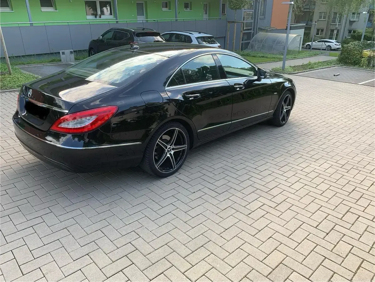 Gebraucht Mercedes CLS350 265 PS (194 kW) 2011 Schwarz Coupé