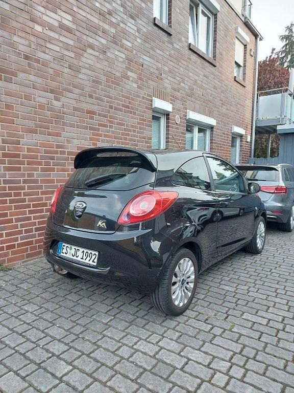 Gebraucht Ford Ka Titanium 69 PS (50 kW) 2010 Schwarz Kleinwagen