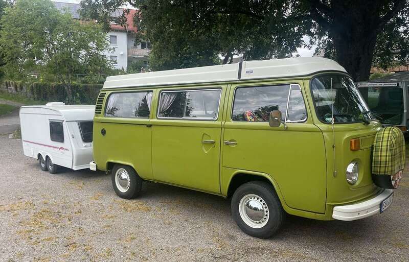 Grün Gebraucht 1977 VW T2 Van | 49.000 € - Bild 1/4