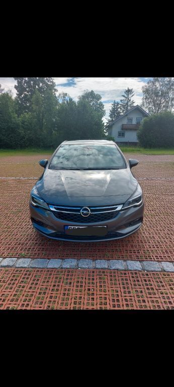Gebraucht 2017 Opel Astra Active Limousine | 8.599 € (Superpreis) - Bild 1/4