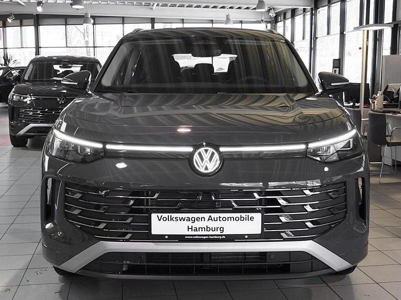 Neu VW Tayron Elegance 150 PS (110 kW) 2026 Grau SUV