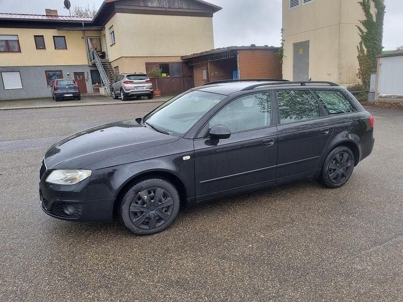 Gebraucht Seat Exeo Style 150 PS (110 kW) 2009 Grau Limousine