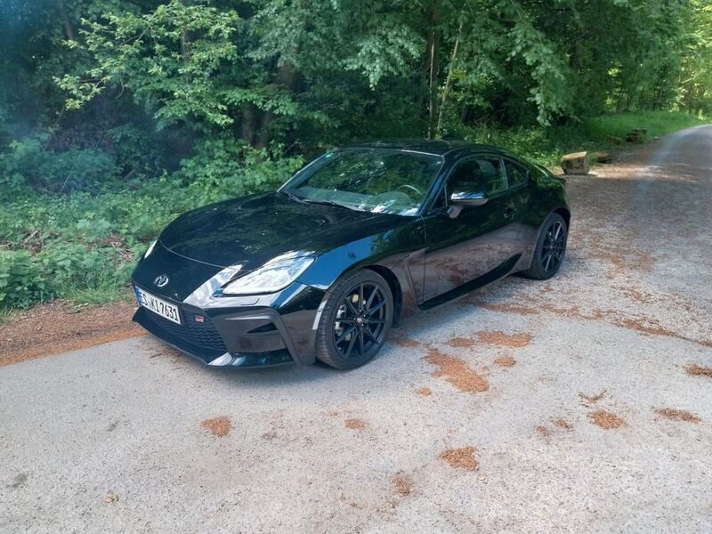 Schwarz Gebraucht 2022 Toyota GR86 Premium Coupé | 32.650 € (Superpreis) - Bild 1/4
