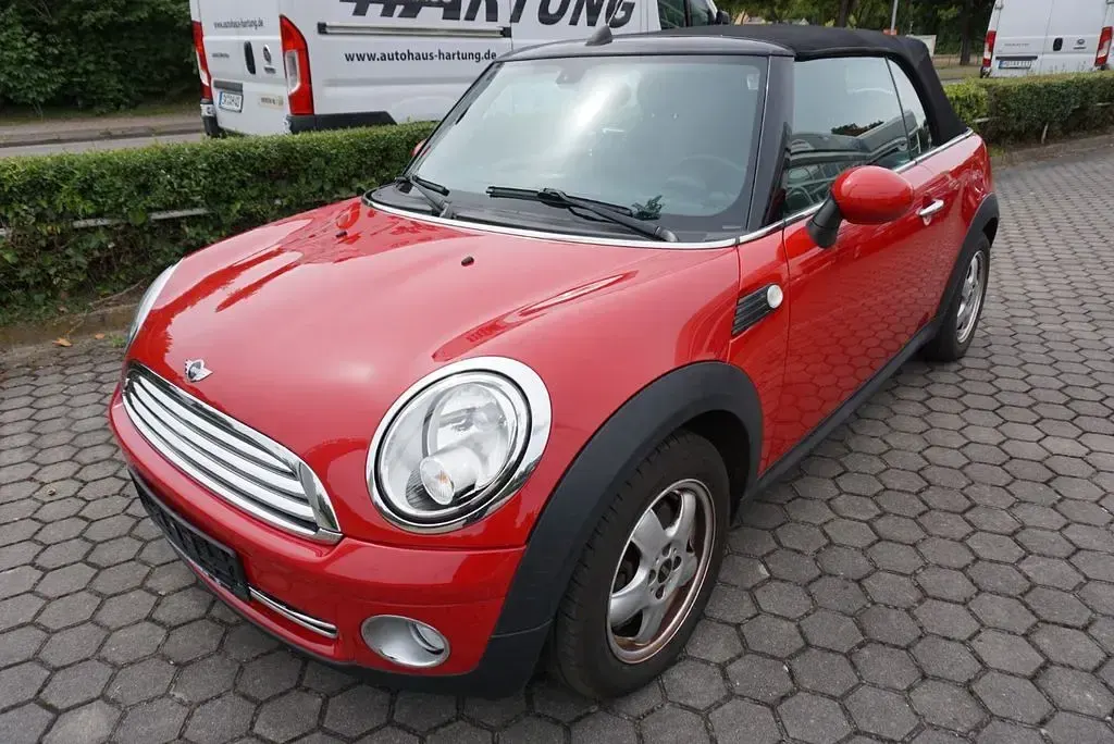 Gebraucht Mini One Cabriolet Pepper 98 PS (72 kW) 2010 Rot Cabrio