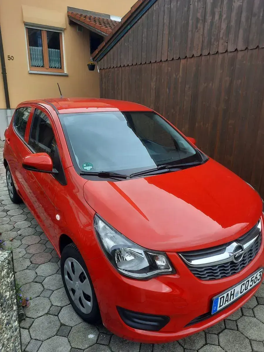 Używany Opel Karl Edition 75 KM (55 kW) 2016 Czerwony Hatchback