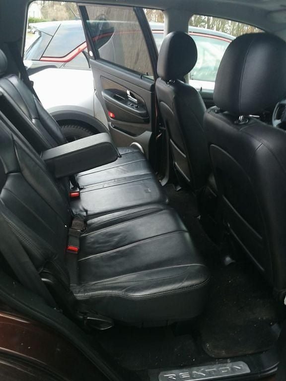 Gebraucht Ssangyong (KGM) Rexton Sapphire 155 PS (114 kW) 2014 Braun SUV