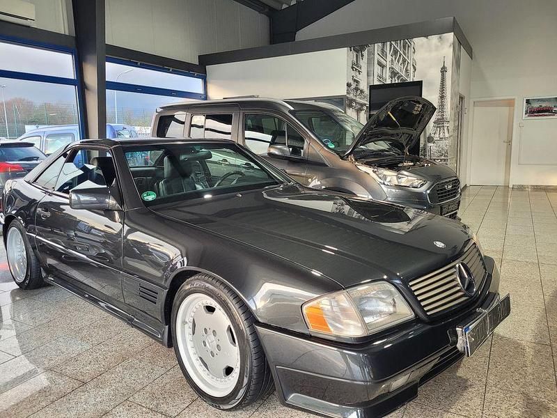 Schwarz Gebraucht 1994 Mercedes SL320 AMG Cabrio | 19.990 € - Bild 1/4