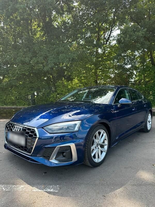 Blau Gebraucht 2021 Audi A5 Coupé | 31.500 € (Superpreis) - Bild 1/4