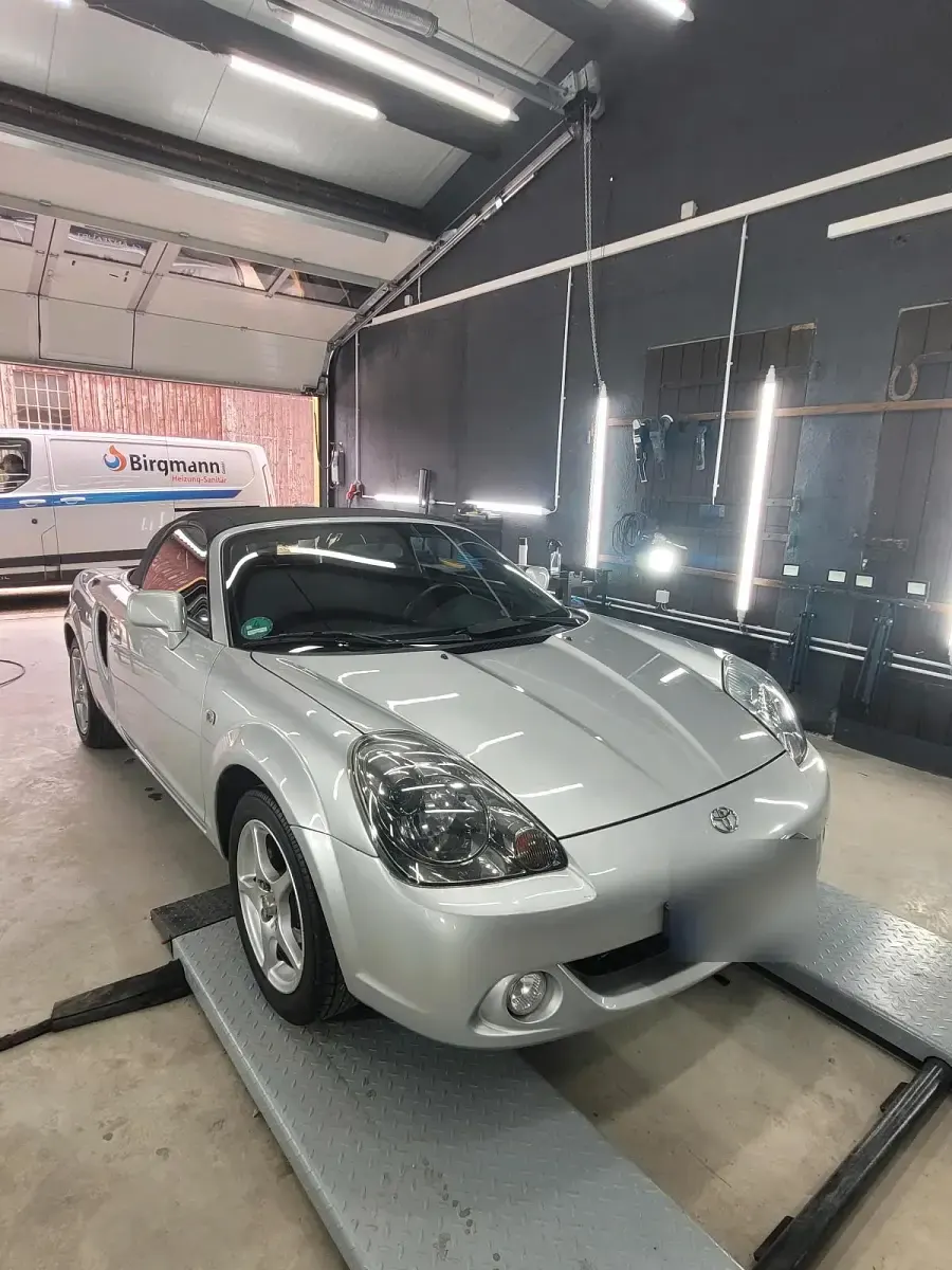 Gebraucht Toyota MR2 140 PS (102 kW) 2003 Silber Cabrio