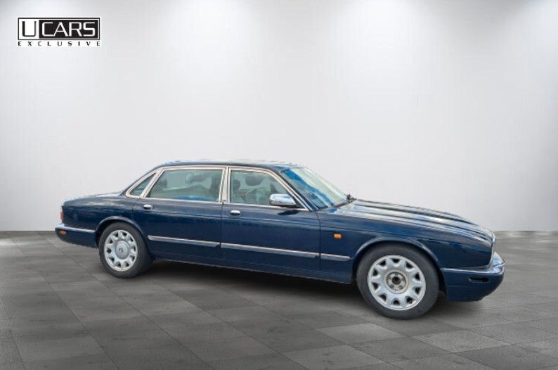 Blau Gebraucht 1998 Jaguar XJ Limousine | 9.900 € (Guter Preis) - Bild 1/4