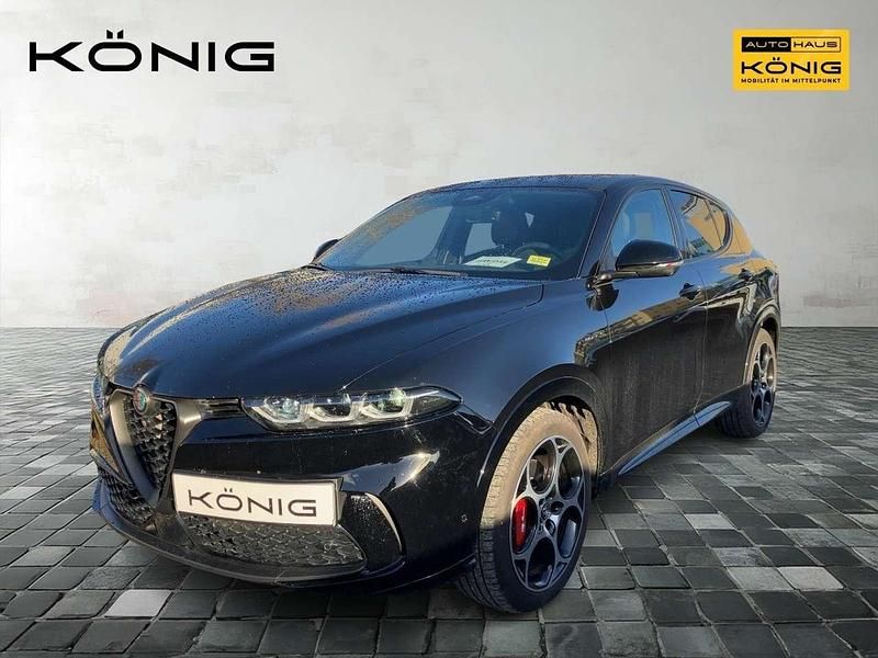 Nero alfa, uni (6fx) Gebraucht 2023 Alfa Romeo Tonale Veloce SUV | 33.698 € (Teuer) - Bild 1/4