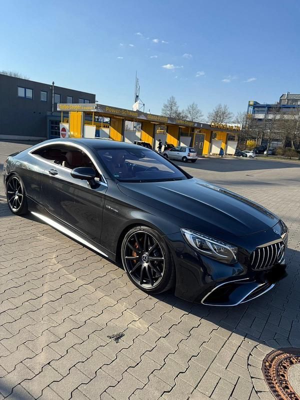 Schwarz Gebraucht 2014 Mercedes S63 AMG AMG Coupé | 49.999 € (Guter Preis) - Bild 1/4