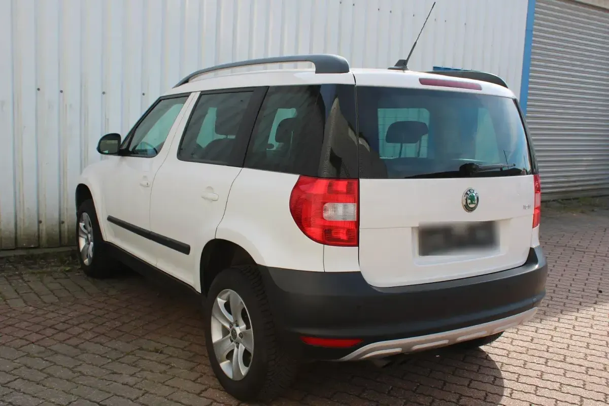 Gebraucht Skoda Yeti 122 PS (89 kW) 2013 Weiß SUV
