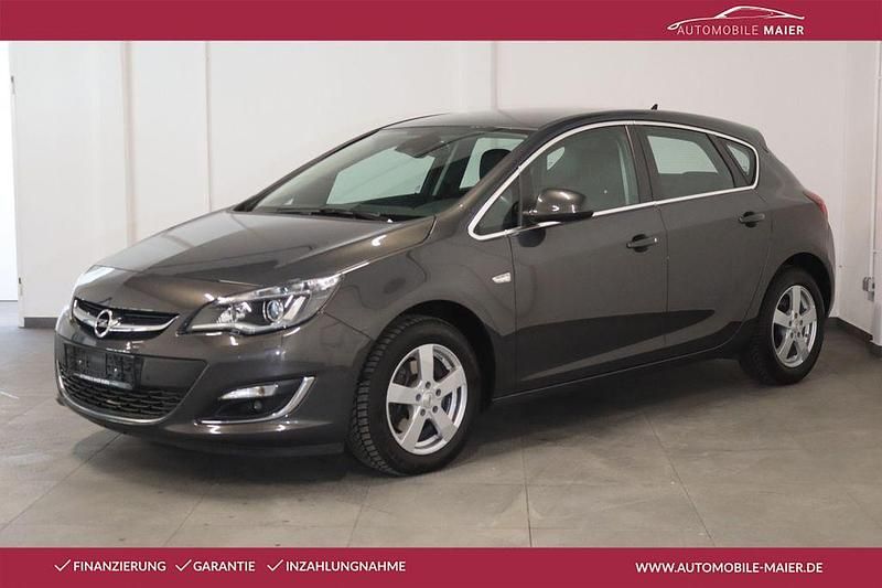 Gebraucht Opel Astra Exklusiv 165 PS (121 kW) 2015 Plat.anthr./rogrey/0j:silbergr Limousine