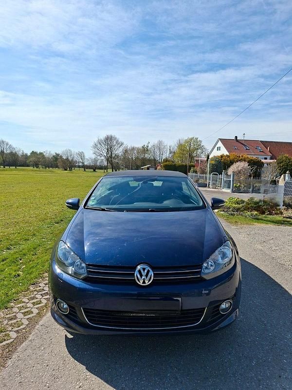 Gebraucht VW Golf 125 PS (91 kW) 2017 Blau Cabrio