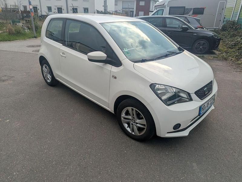 Gebraucht Seat Mii Reference 68 PS (50 kW) 2015 Weiß Kleinwagen