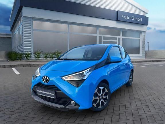 Cyan metallic Gebraucht 2018 Toyota Aygo Connect Style Kleinwagen | 9.430 € (Guter Preis) - Bild 1/4