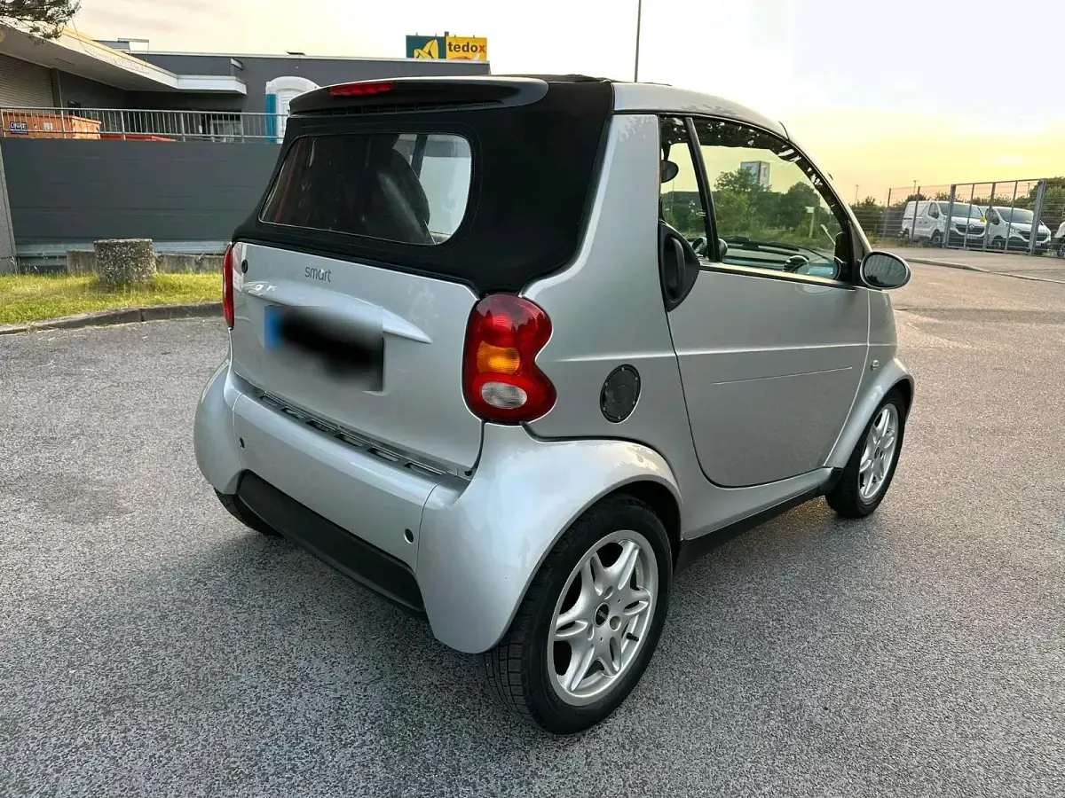 Gebraucht Smart ForTwo Cabrio 41 PS (30 kW) 2002 Silber Cabrio