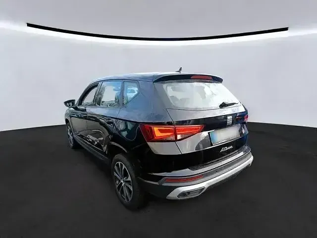 Usado Seat Ateca Style 150 CV (110 kW) 2022 Negro SUV