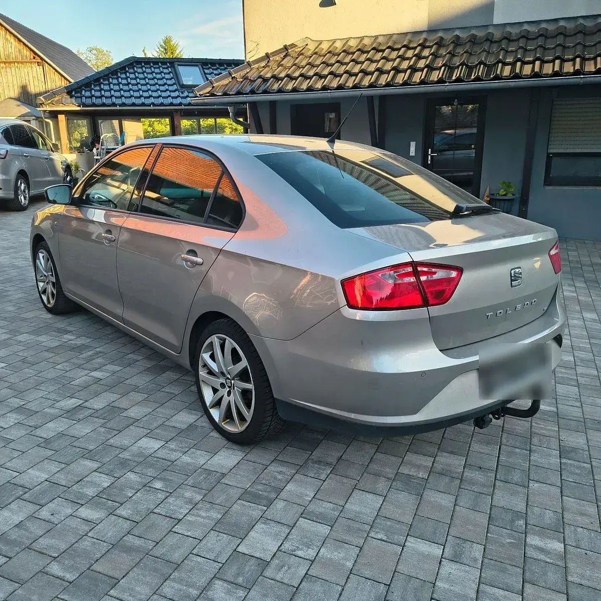 Gebraucht Seat Toledo 105 PS (77 kW) 2014 Kleinwagen