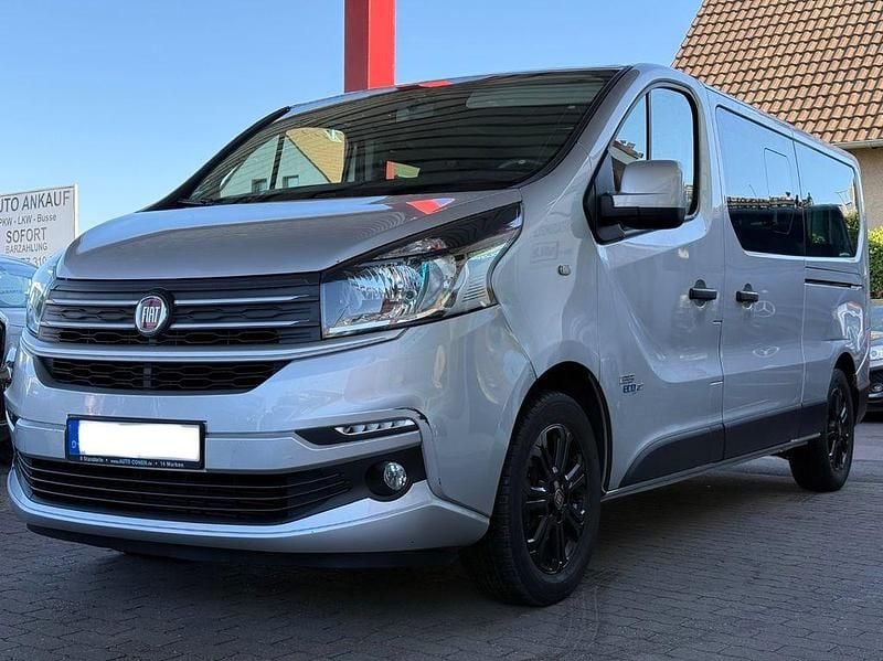 Gebraucht Fiat Talento Family 125 PS (91 kW) 2017 Grau Van / Kleinbus