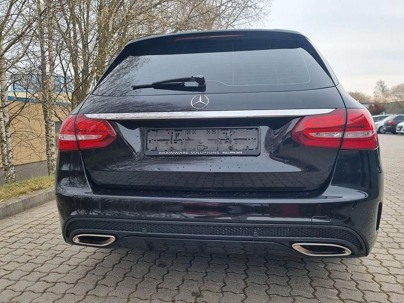 Gebraucht Mercedes 200 184 PS (135 kW) 2016 Schwarz Limousine