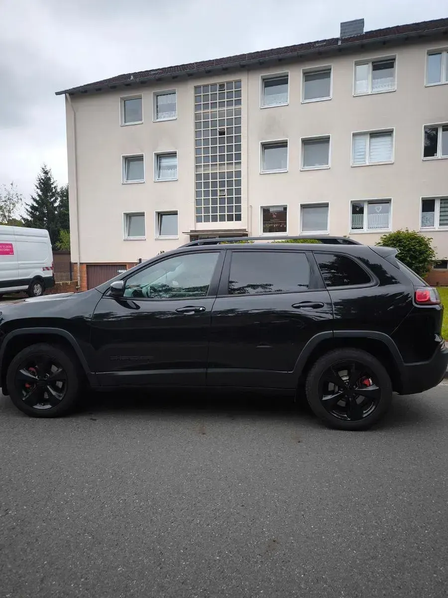 Gebraucht Jeep Cherokee 194 PS (142 kW) 2020 Schwarz SUV