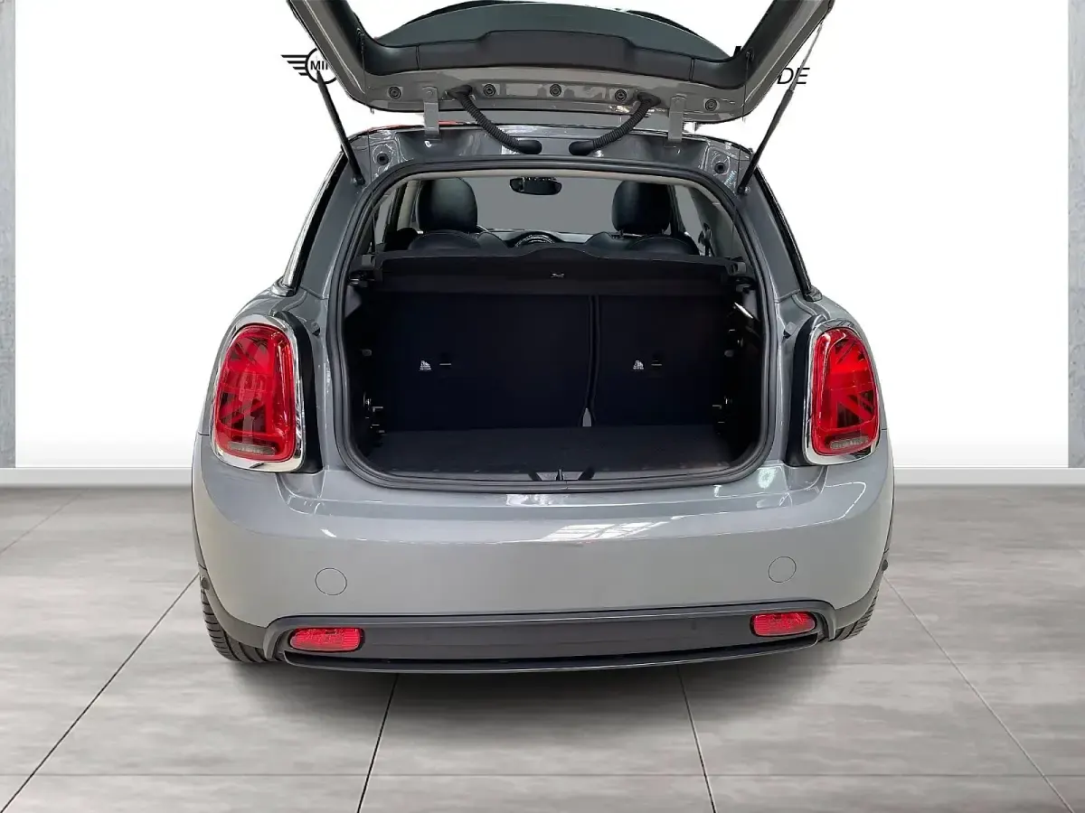 Gebraucht Mini Cooper SE Hatch 135 kW (184 PS) 2022 Grau metallic Kleinwagen