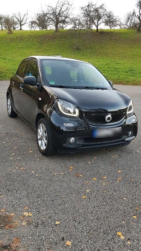 Gebraucht Smart ForFour 90 PS (66 kW) 2017 Schwarz Kleinwagen