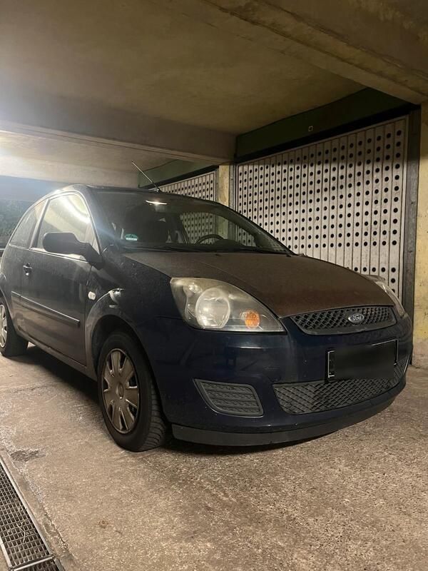 Blau Gebraucht 2008 Ford Fiesta Kleinwagen | 1.200 € (Guter Preis) - Bild 1/4