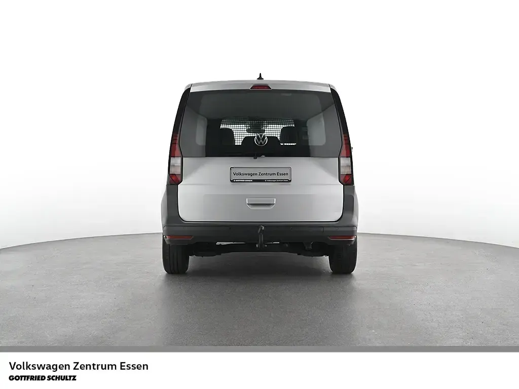 Gebraucht VW Caddy 122 PS (89 kW) 2023 Silber Van / Kleinbus