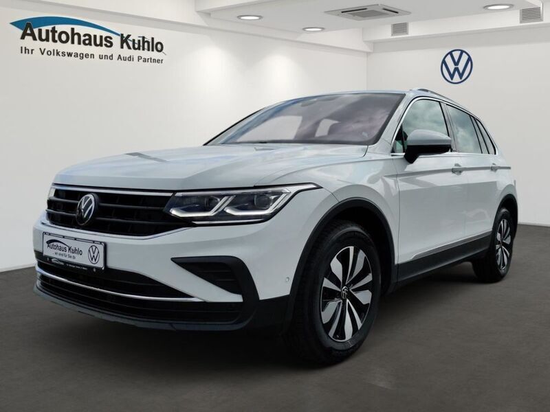 Weiß Gebraucht 2023 VW Tiguan Life SUV | 37.490 € (Teuer) - Bild 1/4