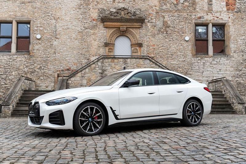 Gebraucht BMW i4 Performance 400 kW (544 PS) 2023 Weiß Limousine