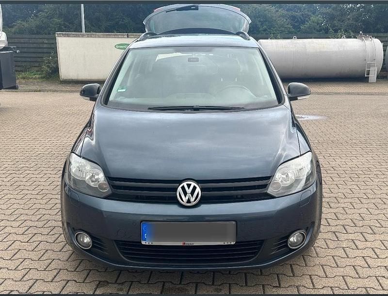 Blau Gebraucht 2012 VW Golf Plus Match Van / Kleinbus | 6.750 € (Fairer Preis) - Bild 1/4