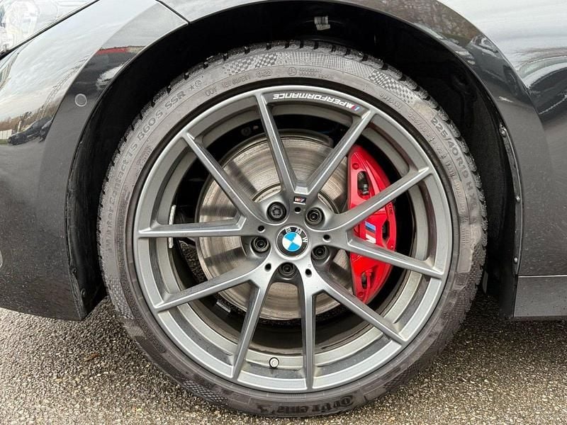 Gebraucht BMW M340 Performance 340 PS (250 kW) 2026 Schwarz Limousine