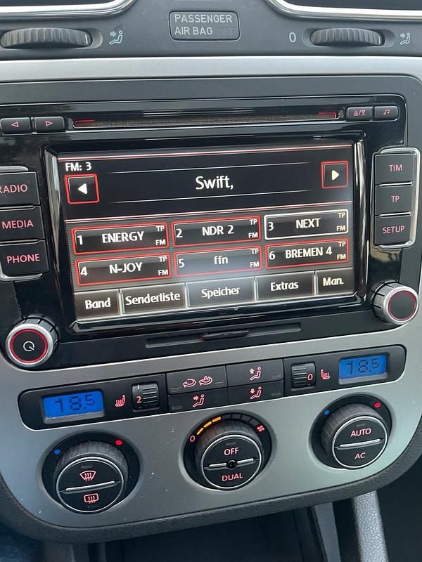 Gebraucht VW Eos 122 PS (89 kW) 2009 Schwarz Cabrio