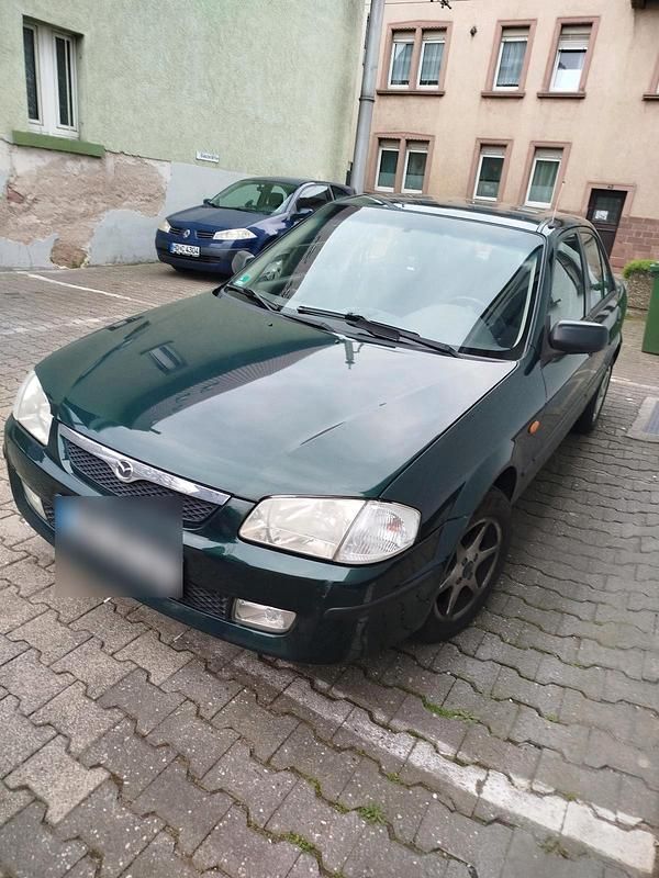 Gebraucht Mazda 323 75 PS (55 kW) 1998 Grün Limousine