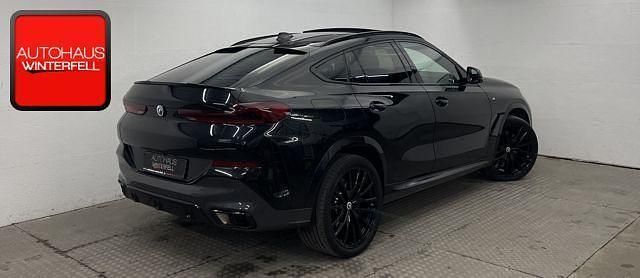 Gebraucht BMW X6 M Sport 340 PS (250 kW) 2022 Black sapphire metallic SUV
