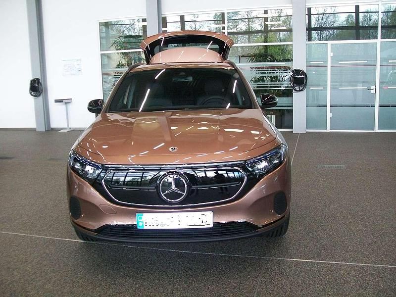 Gold Gebraucht 2023 Mercedes EQA250 Progressive SUV | 32.000 € (Etwas zu teuer) - Bild 1/4