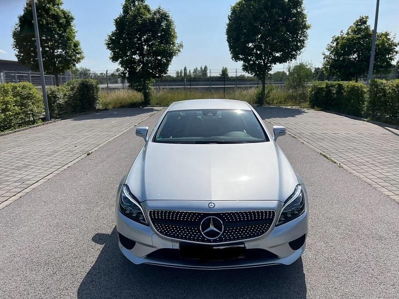 Silber Gebraucht 2015 Mercedes CLS350 Coupé | 23.000 € (Superpreis) - Bild 1/4