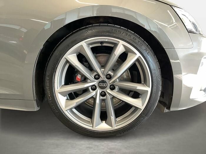 Gebraucht Audi S5 Cabriolet Ambiente 354 PS (260 kW) 2023 Chronosgrau verdeck schwarz (metallic) Cabrio