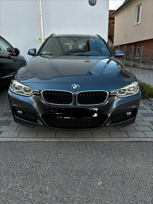 Grau Gebraucht 2016 BMW 320 M Sport Kombi | 16.490 € (Guter Preis) - Bild 1/4