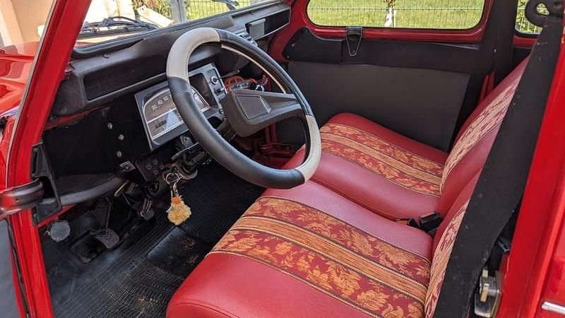 Gebraucht Citroën 2CV 29 PS (21 kW) 1985 Rot Limousine