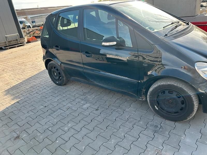 Gebraucht Mercedes A170 95 PS (69 kW) 2003 Schwarz Kleinwagen